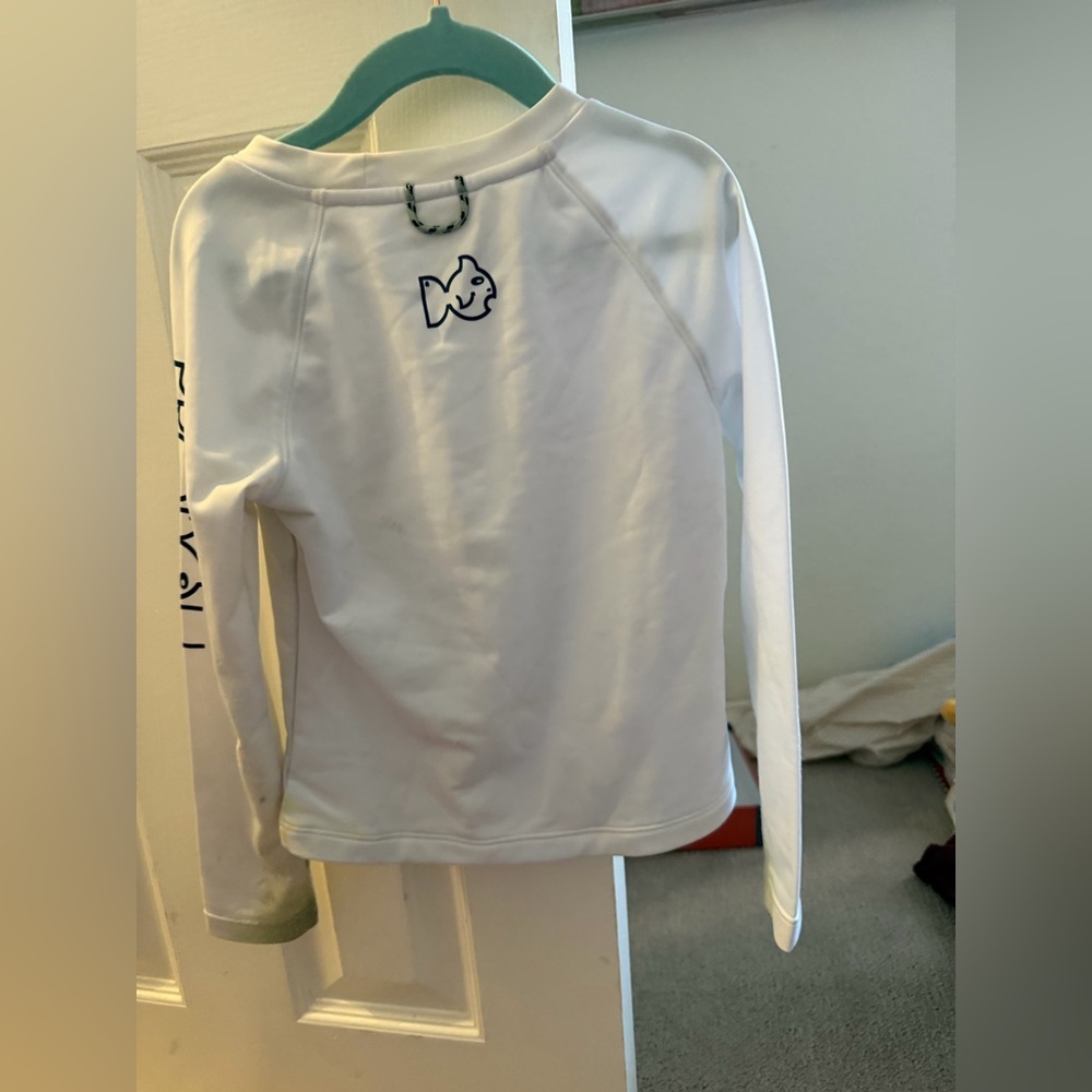 Play condition prodoh size 5 white rash guard
Stains and pilling on the sleeves - Picture 3 of 6